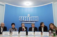 фонд рината ахметова «развитие украины» и футбольный клуб «шахтер» презентовали социальный ролик «сиротству – нет!»